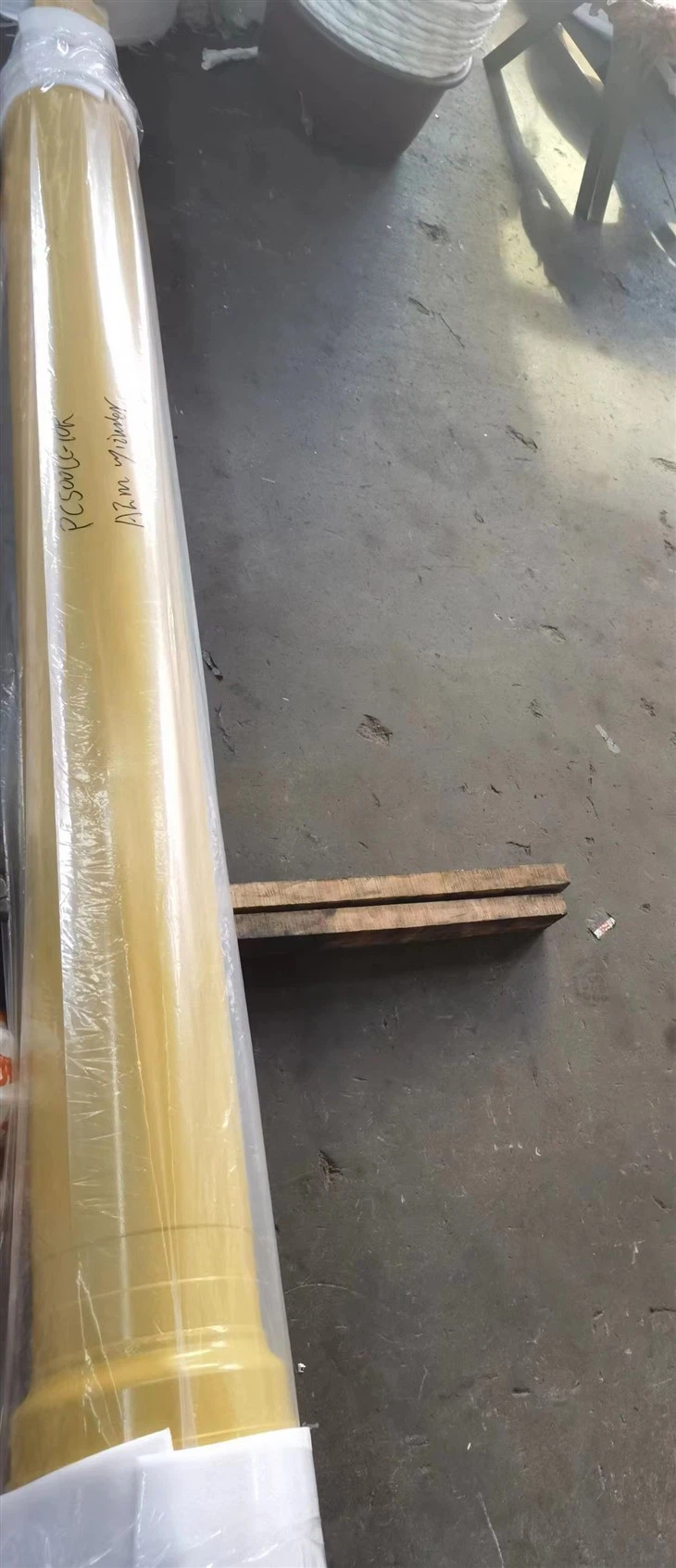 Pc500lc -10 r рамо цилиндър