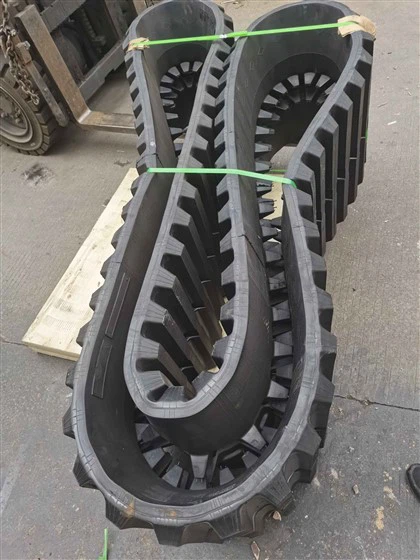 600*100*76 Гумената писта